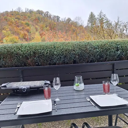 Apartment Berg-domizil Mit Eigenem Fahrradkeller Und Parkplatz, Inklusive Bettwaesche Und Handtuechern